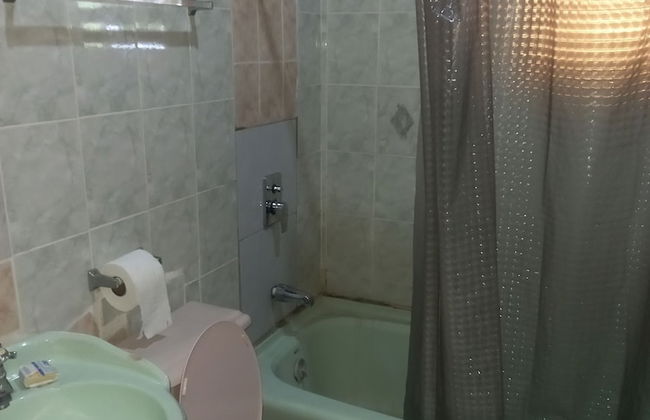 Deano's Cottages - Photo 47