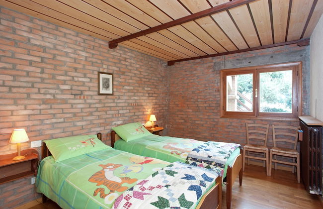 Villa With a View of the Coast, on the top of a Hill in the Middle of a Forest - Photo 2