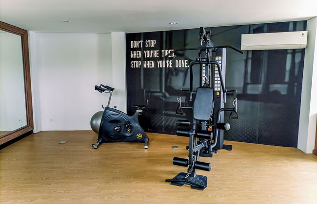 Comfortable And Homey Studio Room At Barsa City Apartment - Foto 12