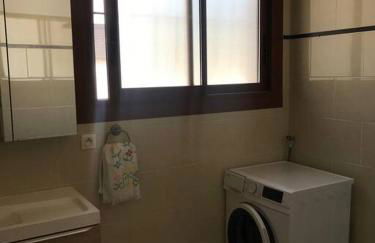 Haut de maison tout confort avec jardin et balcons - Foto 5