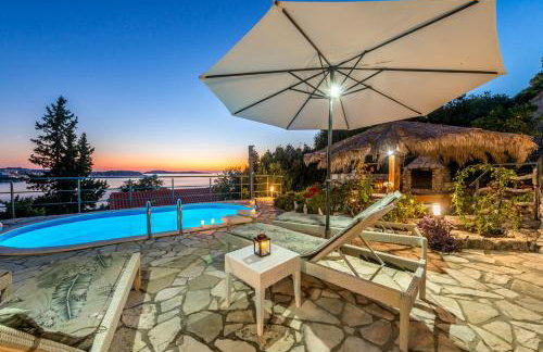 Charming Villa Svagusa with Sea View - Foto 21