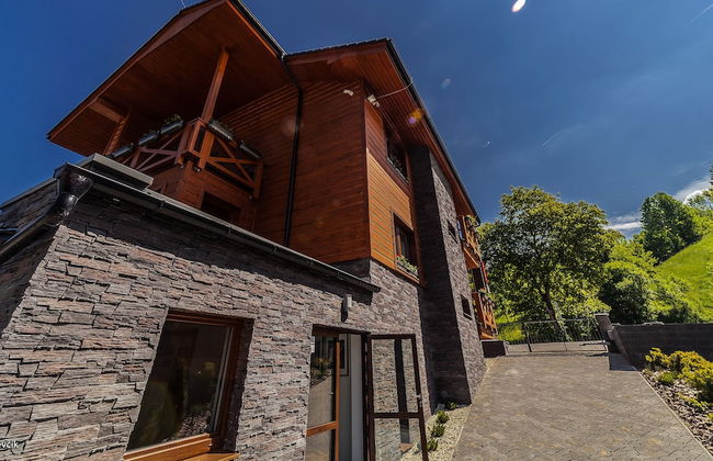 Mucha Apartments - Photo 17