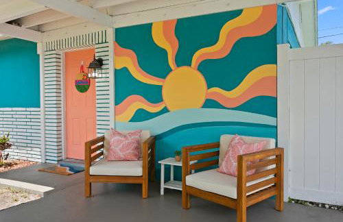 5 min Beaches~Mini Golf~Pool Table~Pets~KING BED + - Foto 4