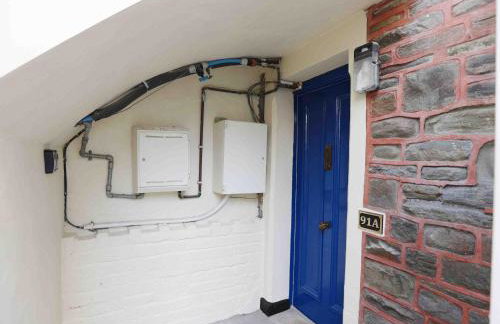 North Rd Apartment with Garden by N And N Stays Ltd, Close to vibrant Gloucester Rd with plenty of restaurants and shops near by, free on street parking - Foto 17