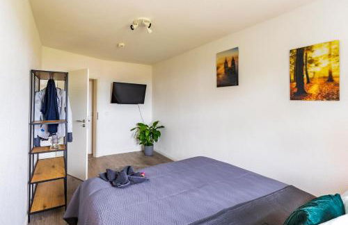 MD-4 Dodendorfer 88 - Nähe Uni Klinik - 2 Schlafzimmer - Smart TV - Schlafsofa -Voll ausgestattet - Foto 3