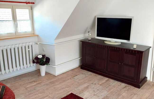 Attic Holiday Home With Garden and Grill - Foto 7