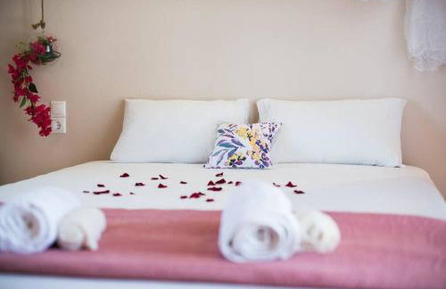 Papa-Antonis Stone House - Foto 32