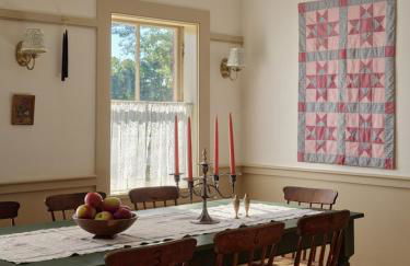 Restored Farmhouse Near Kezar Lake & Country Club - Foto 29