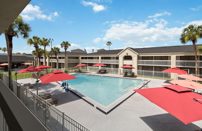 1/1 Condo-hotel With Double bed and Community Pool Miles From Disney! - Foto 2