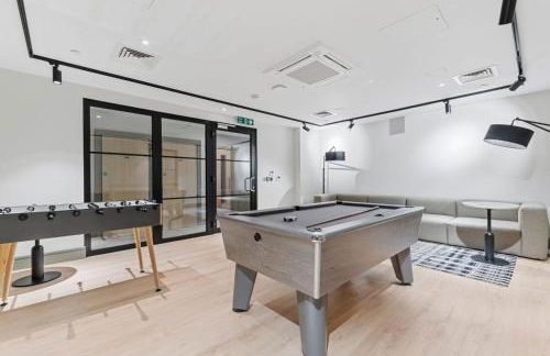 Modern & Cozy 2-Bedroom Apartment plus Parking, Gym, Cinema, Games Room, Workspace - Foto 10