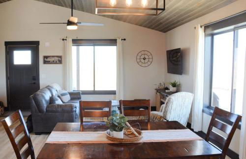 Hot Tub & Panoramic Views Bear Butte &Buffalo Chip - Foto 5