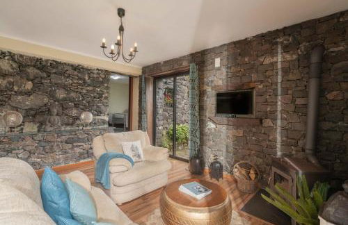 Casa de Campo Arco de São Jorge by An Island Apart - Foto 22