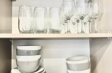 Convenient Contractor & Family Stay - 5 Guests, Pets Welcome, Parking Included! - Photo 38