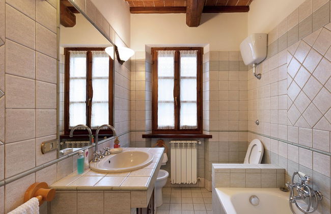 Modern Holiday Home in Foiano Della Chiana With Pool - Foto 45