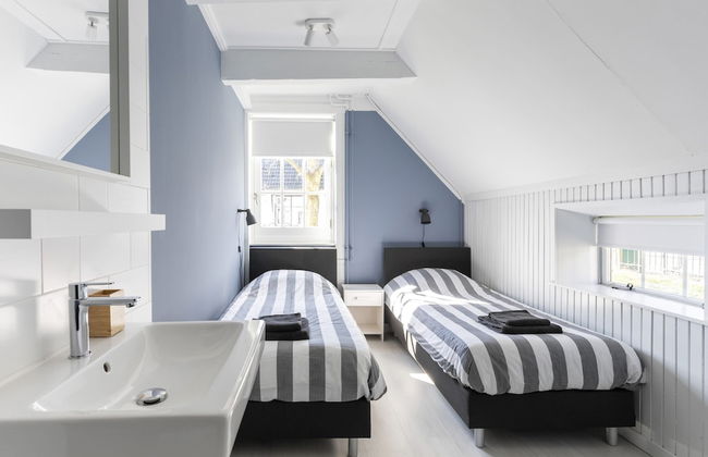 Luxuriously Restored Farmhouse With Trendy Interior Close to sea and Forest - Foto 16