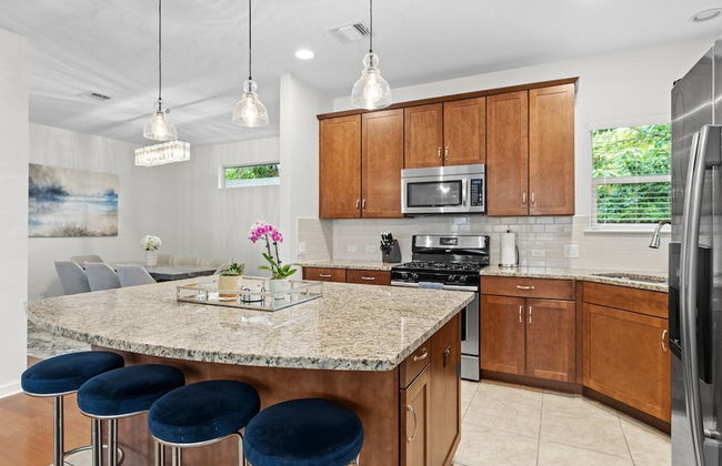 Large South Austin Home with a Pool - Foto 13