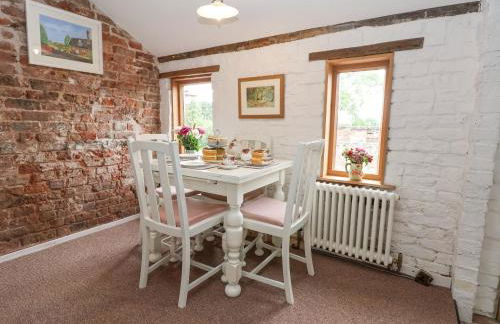 1 Fountain Cottages - Photo 6