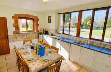 The Victorian Barn, Self-Catering Holidays with Pool and Hot Tubs, Dorset - Photo 42