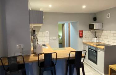 garden view apartment - Photo 1