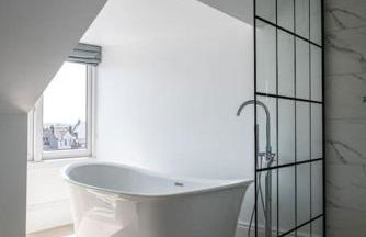 Luxury Penthouse Retreat with Epic Ocean Views & Log Burner - Foto 58