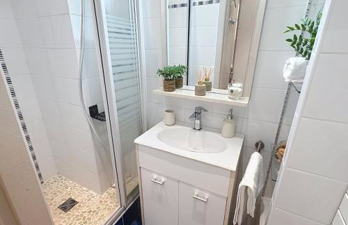 Cocon moderne vue pistes - Balcon sud- télécabine 160 m - Photo 7