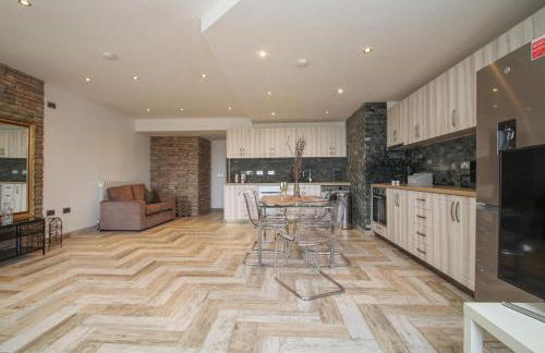 Lavish 2 bed sleeps 5 near Lanark - Photo 29