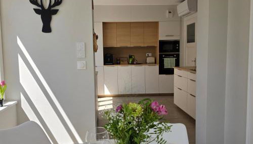 Le cocon d'Emma, appartement climatisé avec jardin et terrasse privé, parking - Foto 2