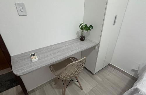 Apto com conforto e ótima localização - Foto 17