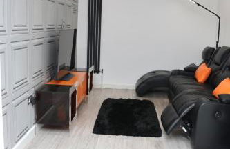 Well furnished 4 bedroom house in Rainham - Foto 8