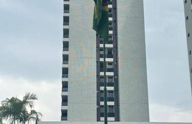 New, Pool, Fast Wi-Fi, Near the airport - Photo 6