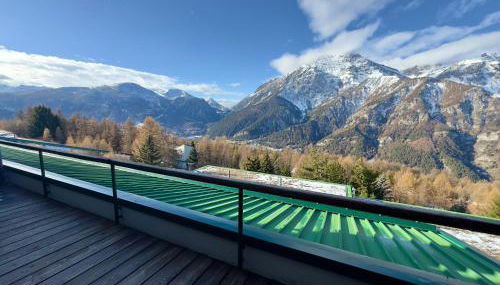 Luxury 9-Bed Apartment Steps from Ski Slopes with Parking & Ski Box - Photo 2, heating