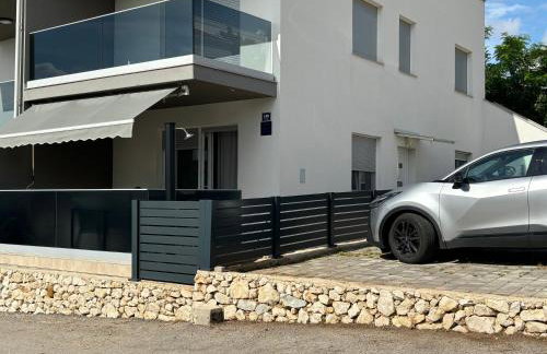 Apartment Lucija - Photo 1