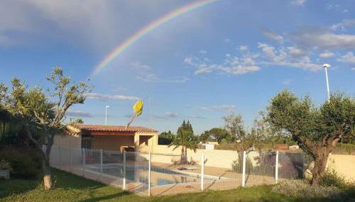 Aux portes de la Camargue entre Nîmes et Arles - Foto 5
