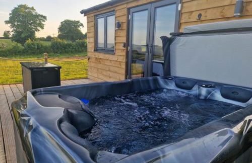 Wye Valley Cabin - Photo 9