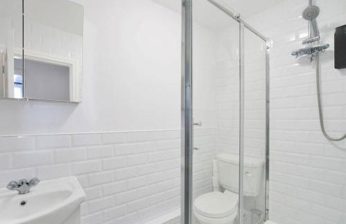 Alloa City Centre - Foto 24