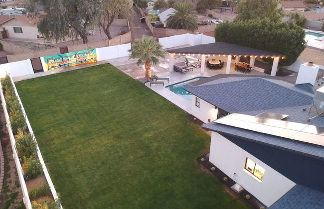 5BR Resort-style Oasis 2 Primary s Cabana Gameroom - Photo 43