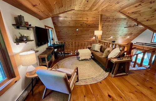 Perfect Vermont Battenkill Log Cabin - Photo 9