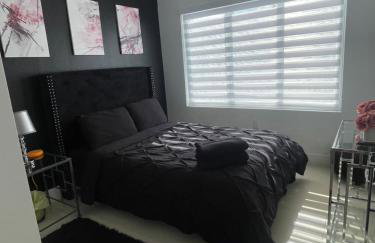 NEW 3 Story in Homestead- 3/2.5 Balcony & Rooftop - Foto 7