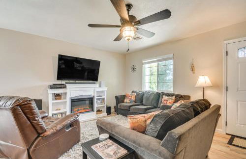 Coulterville Home with Gazebo Near Lakes and Hiking! - Foto 4