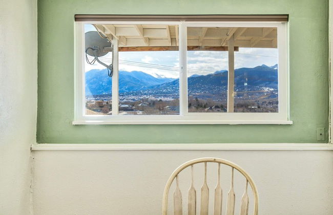 2BR Pikes Peak Views Garden of Gods Dog-friendly! - Photo 28