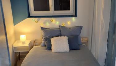 Le Lobrot - studio 2 personnes - parking facile - Foto 5, towels