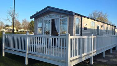 Silver 3 Bed Static Caravan With Patio - Foto 1