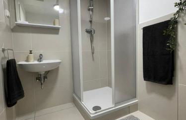 Gemütliches Appartement 5 - mit Küche und Bad zur Eigennutzung -Schuster Homes- - Foto 10