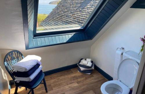 Lamlash- Self catering accommodation with seaviews - Photo 16