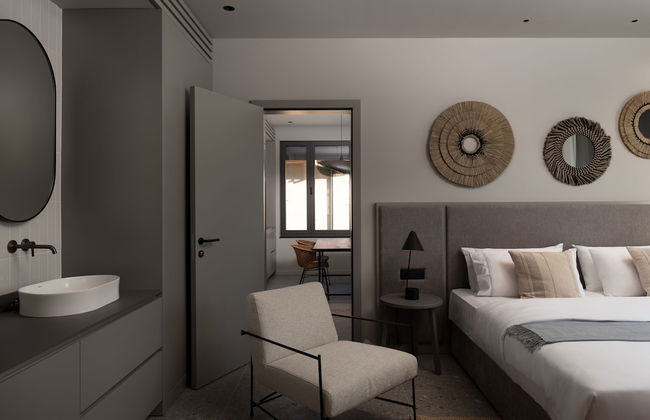 La Vista Suites - Photo 19