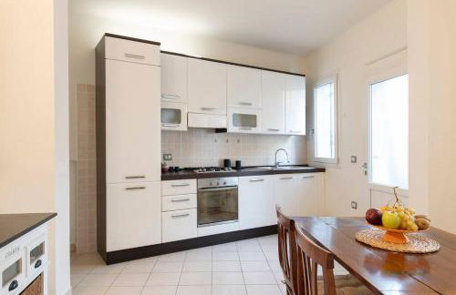 enJoy Home - Appartamento Carducci - Photo 28