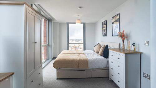 Brand New Skyline View 2BR Apartment with Pool Table - 21st Floor - Foto 3, wardrobe