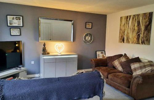 New - Modern Home from Home, 3 bedrooms, 2.5 bath - Foto 8