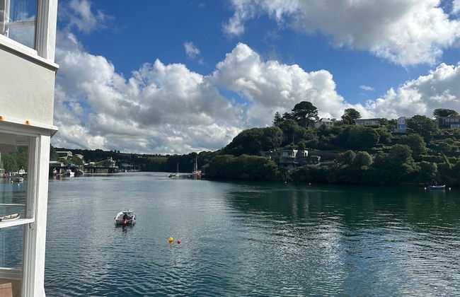 The Slipway Suite, Fowey Harbour & Parking 1 Min - Photo 18