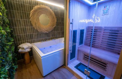 Escape - Suite with Balneo and Sauna - Downtown - Foto 2